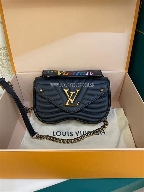 louis vuitton new wave chain bag pm black|Women's New Wave Chain Bag PM .